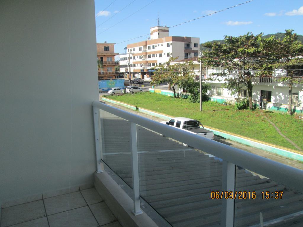 Apartamento na Praia de Enseada Sao Francisco do Sul Exterior foto